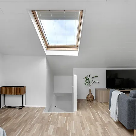 Apartment Lovely & Spacious *